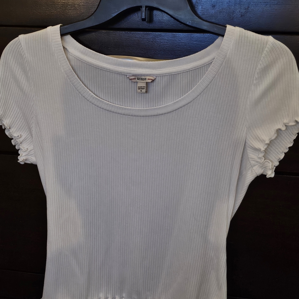 GUESS White Ribbed Short Sleeve Tee